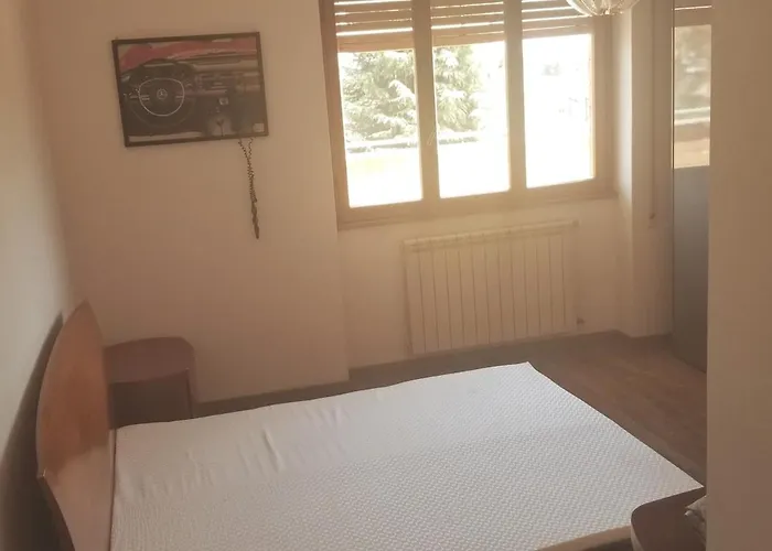 Bright Three-room Near Downtown * Roma